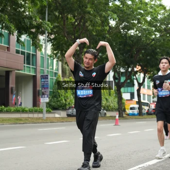 Runner Photo 3906837