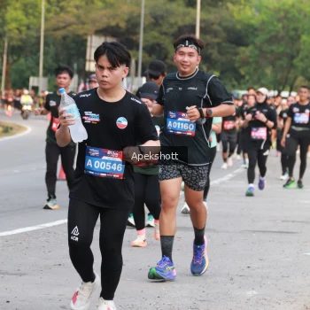 Runner Photo 3906855