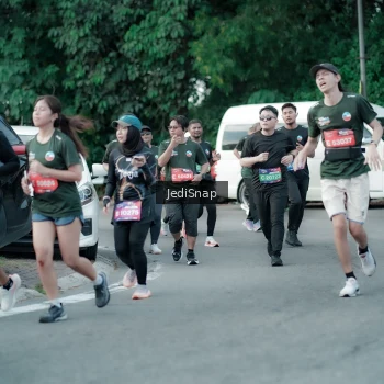 Runner Photo 3906903