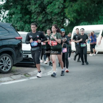 Runner Photo 3906921
