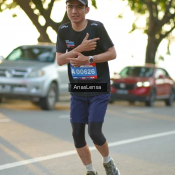 Runner Photo 3906994
