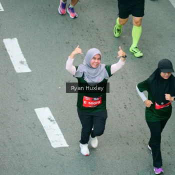Runner Photo 3907005