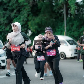 Runner Photo 3907008