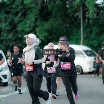 Runner Photo 3907015