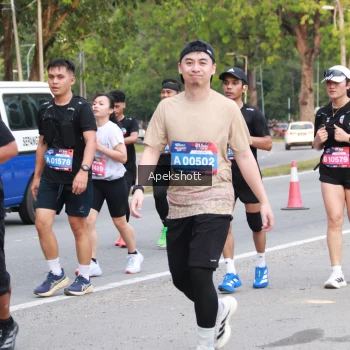 Runner Photo 3907096