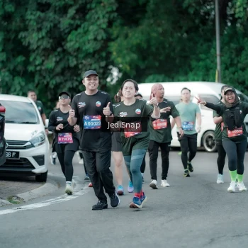 Runner Photo 3907117