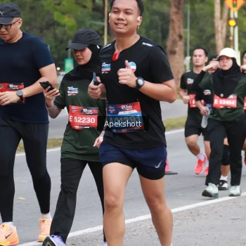 Runner Photo 3907136