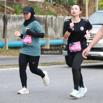 Runner Photo 3907176