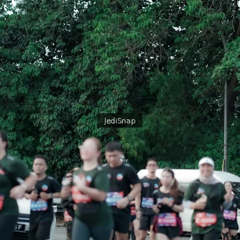 Runner Photo 3907221