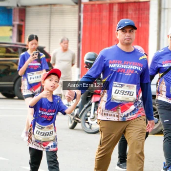 Runner Photo 3907292