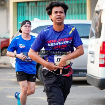 Runner Photo 3907298