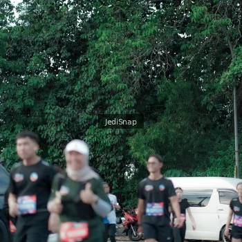 Runner Photo 3907311