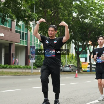 Runner Photo 3907319