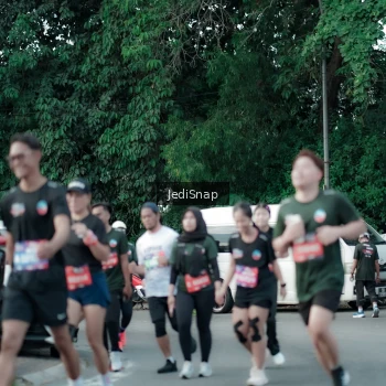 Runner Photo 3907348