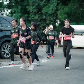 Runner Photo 3907373