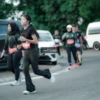 Runner Photo 3907403