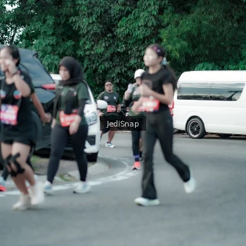 Runner Photo 3907451