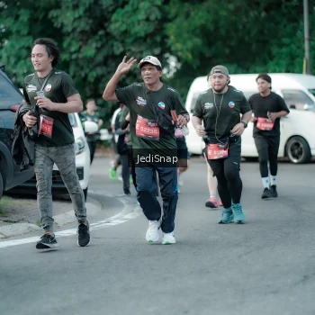 Runner Photo 3907459