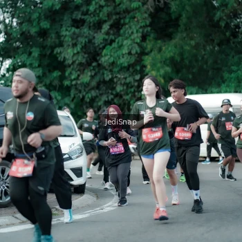 Runner Photo 3907509