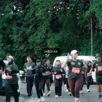 Runner Photo 3907515