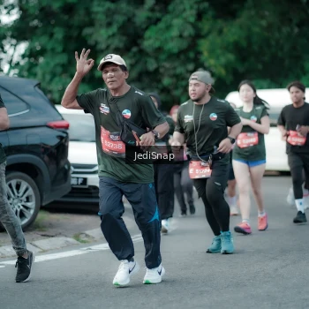 Runner Photo 3907525