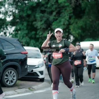 Runner Photo 3907533
