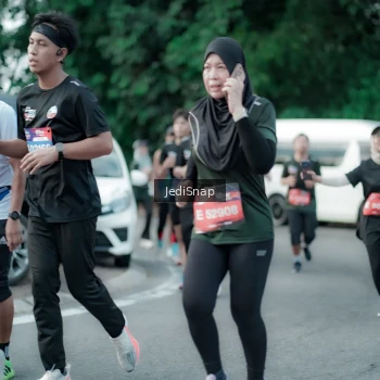 Runner Photo 3907625