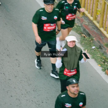 Runner Photo 3907630