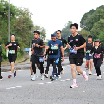 Runner Photo 3907657
