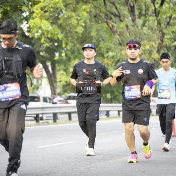 Runner Photo 3907666