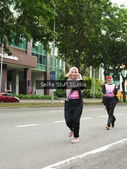 Runner Photo 3907670