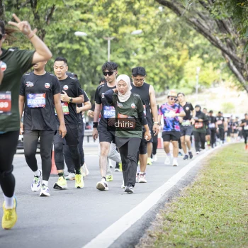 Runner Photo 3907695