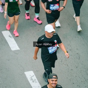 Runner Photo 3907747
