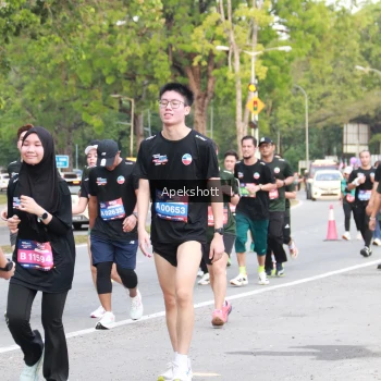 Runner Photo 3907771