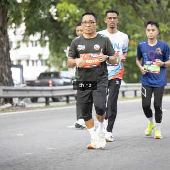 Runner Photo 3907813