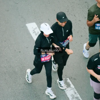 Runner Photo 3907956