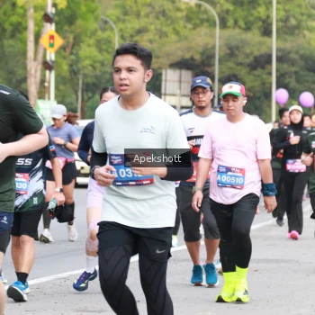 Runner Photo 3907960