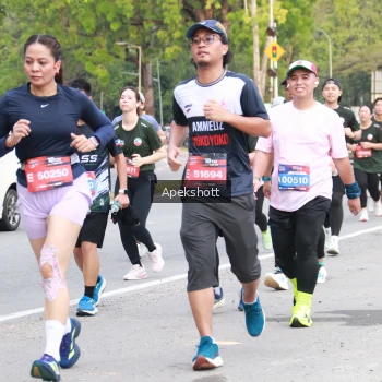 Runner Photo 3907971