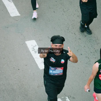 Runner Photo 3908037