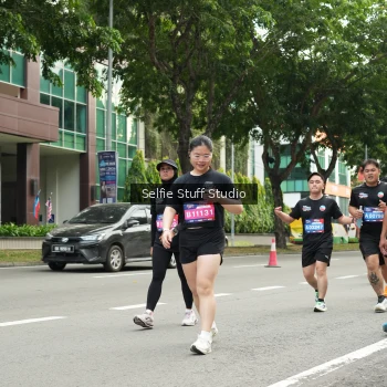 Runner Photo 3908066
