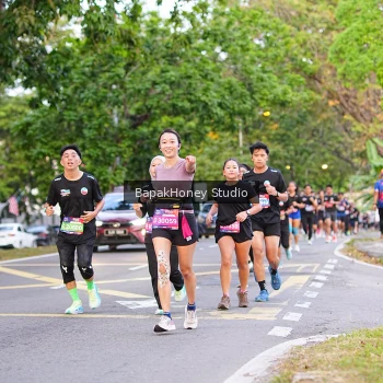 Runner Photo 3908106