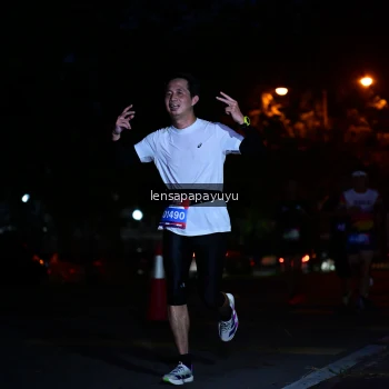 Runner Photo 3908139