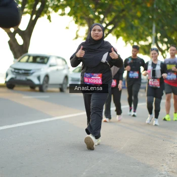 Runner Photo 3908149