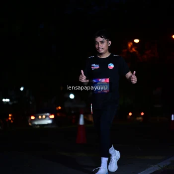 Runner Photo 3908216
