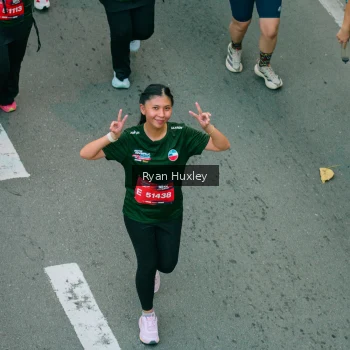 Runner Photo 3908273