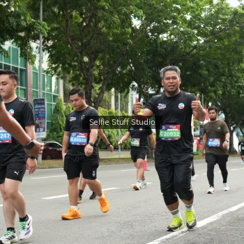 Runner Photo 3908397
