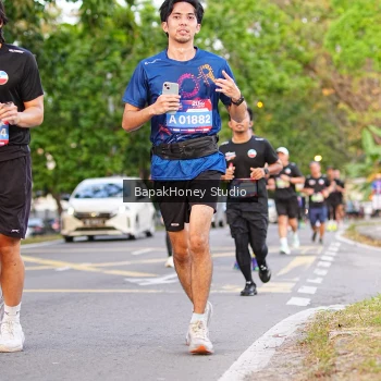 Runner Photo 3908400