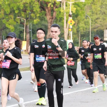Runner Photo 3908413