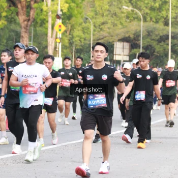 Runner Photo 3908444
