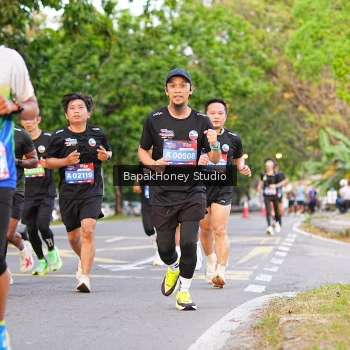 Runner Photo 3908487